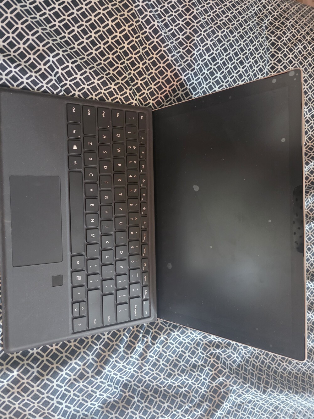Microsoft Surface Pro 7